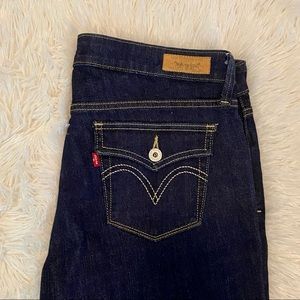 Levi’s 545 Low Bootcut Dark Wash Jeans Size 10M